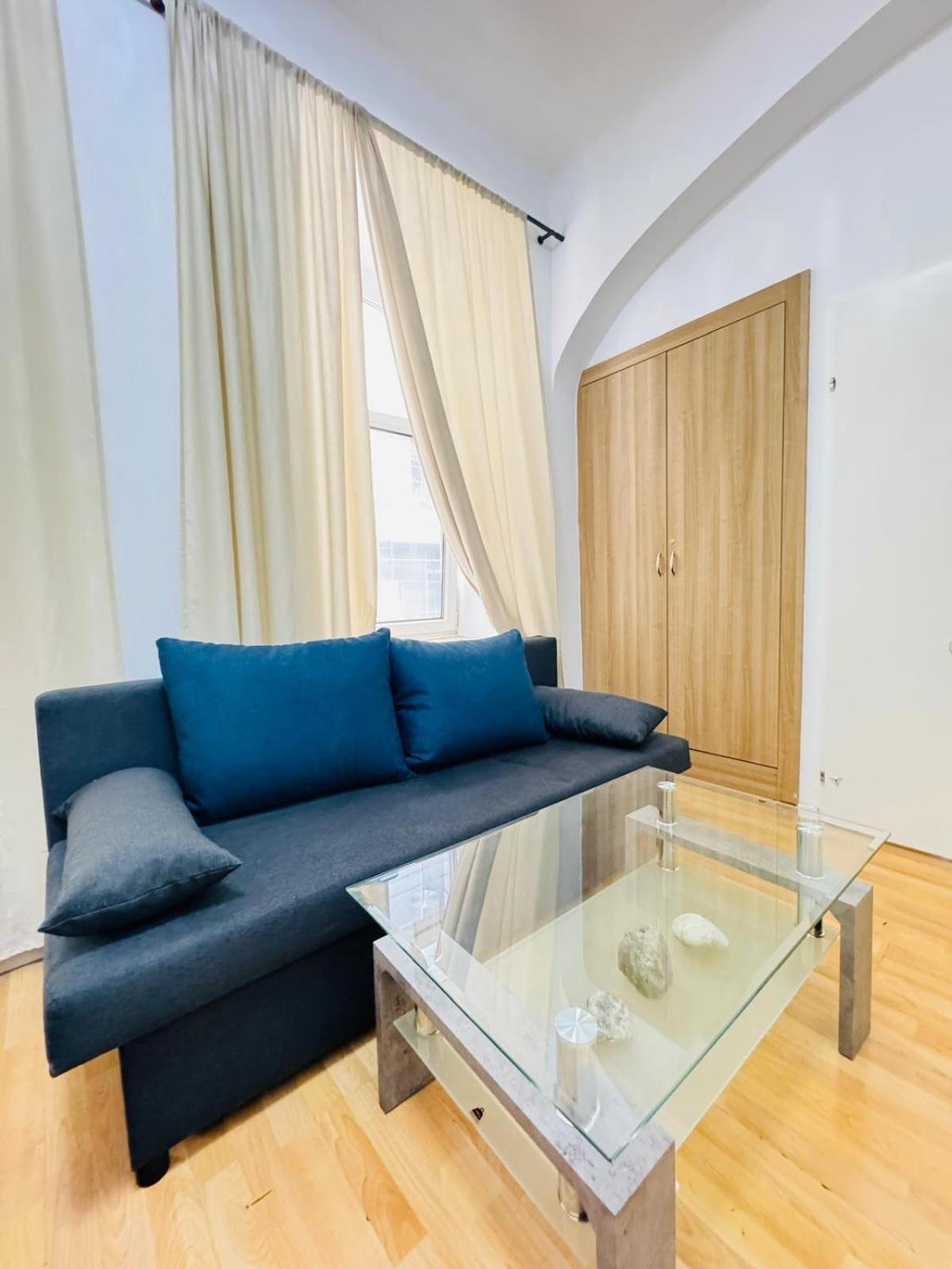 Comfy Rooms In A Shared Apt, 8Min To Rathausplatz Wiedeń Zewnętrze zdjęcie