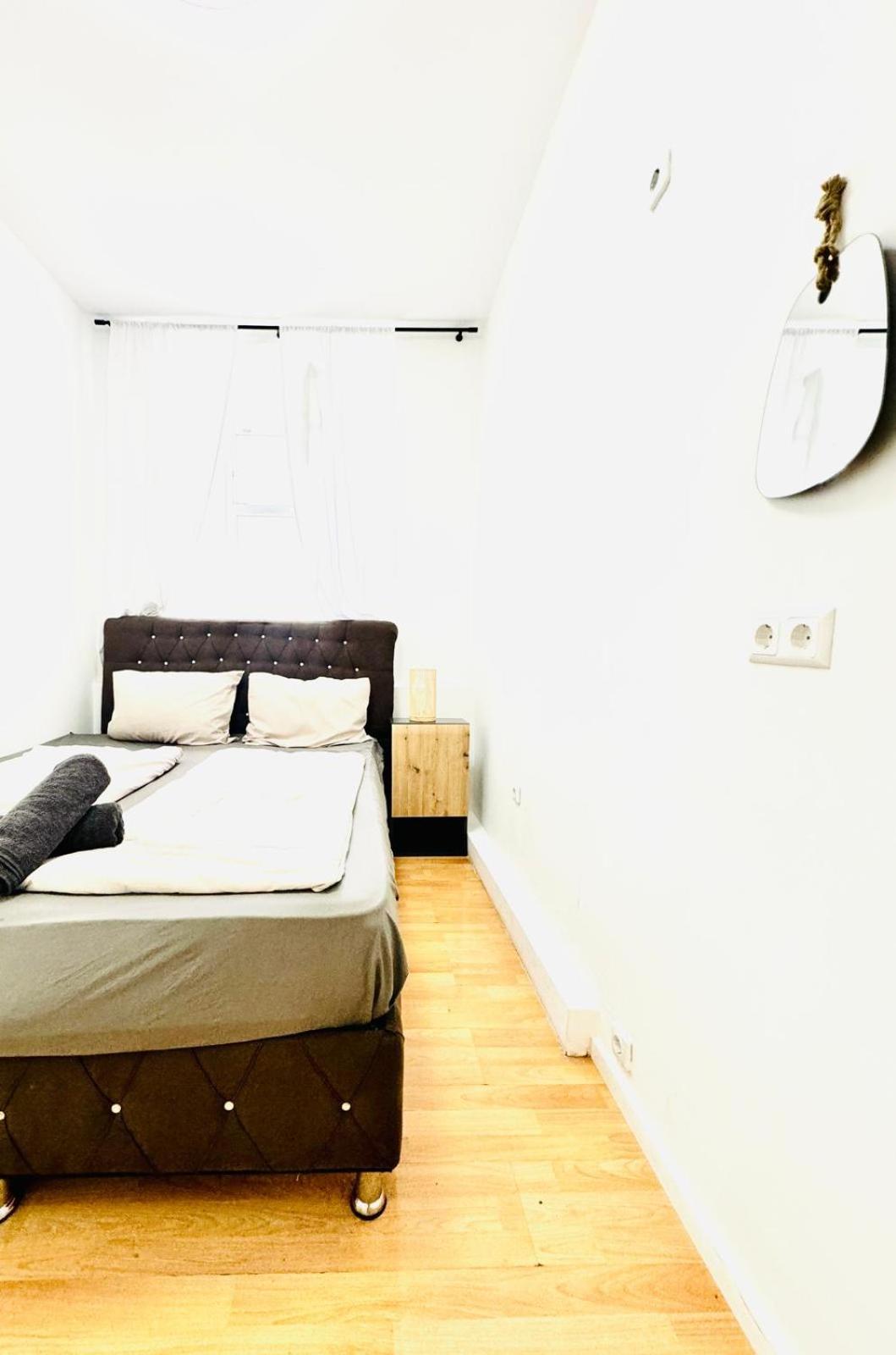 Comfy Rooms In A Shared Apt, 8Min To Rathausplatz Wiedeń Zewnętrze zdjęcie