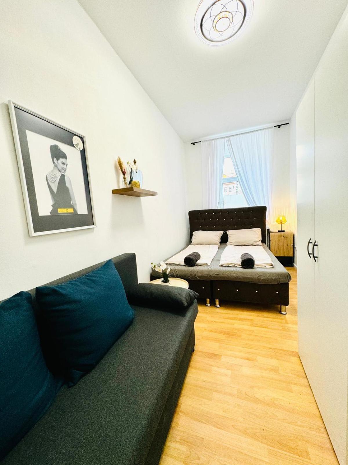 Comfy Rooms In A Shared Apt, 8Min To Rathausplatz Wiedeń Zewnętrze zdjęcie