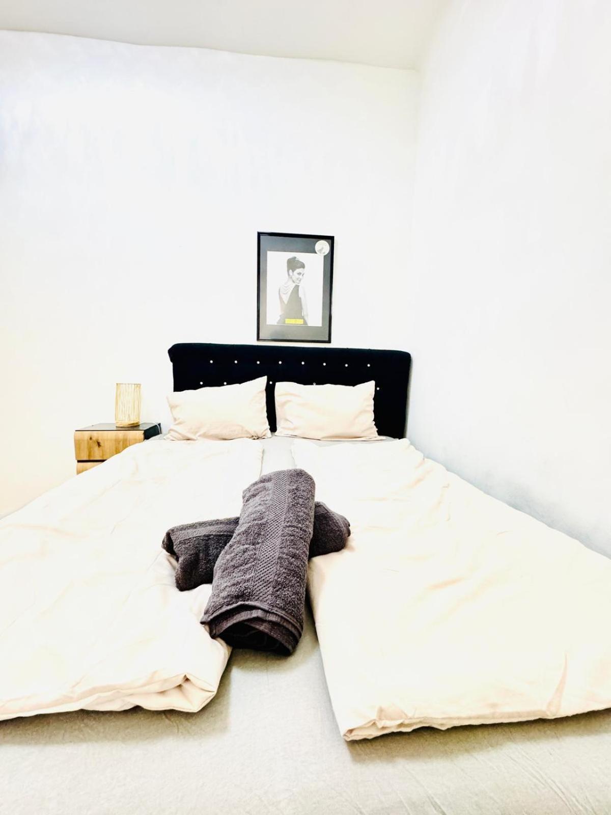 Comfy Rooms In A Shared Apt, 8Min To Rathausplatz Wiedeń Zewnętrze zdjęcie