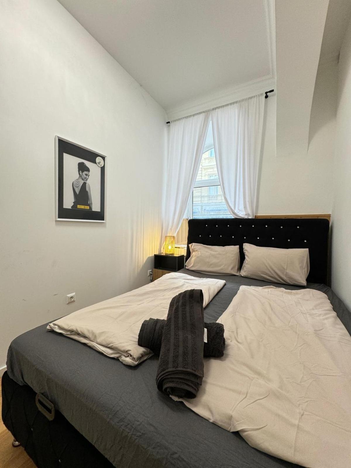 Comfy Rooms In A Shared Apt, 8Min To Rathausplatz Wiedeń Zewnętrze zdjęcie